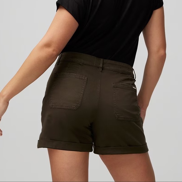 WHBM Mid-Rise Pret-A-Play Shorts - Picture 3 of 6